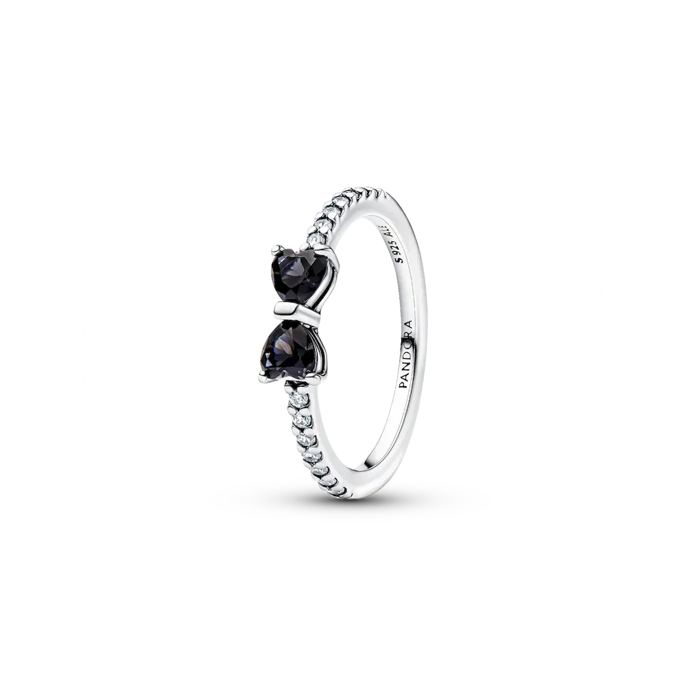 Sparkling Black Bow Ring