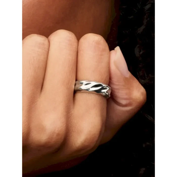 Two-Tone Ripple Effect Ring Set - Image 8