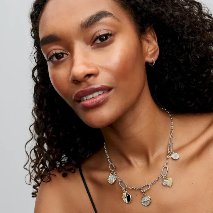 Sparkling Shell Mini Dangle Charm - Image 4