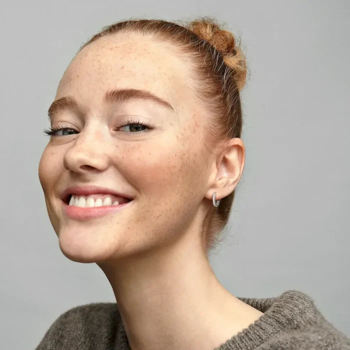 Pavé Heart Hoop Earrings - Image 3