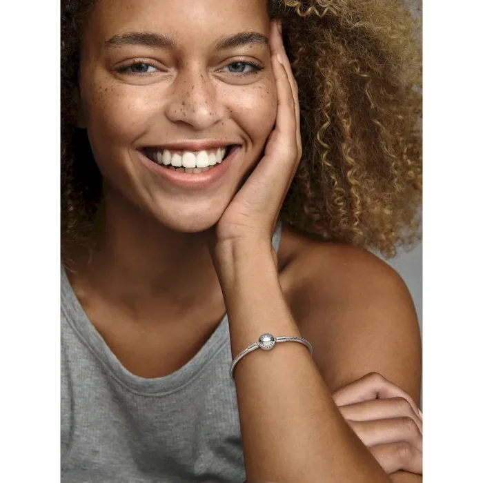 Silver Sparkling Bow Bracelet Set - Image 16