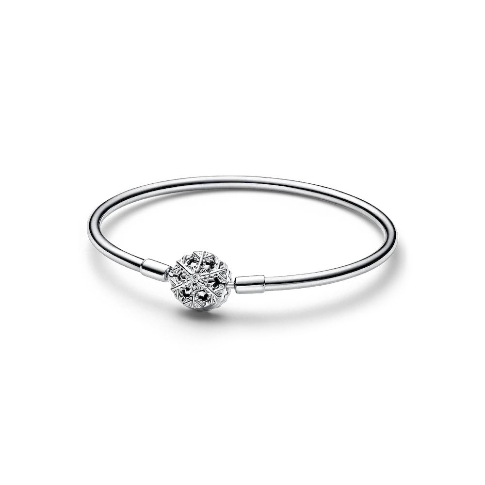 FINAL SALE - Pandora Moments Sparkling Snowflake Clasp Bangle