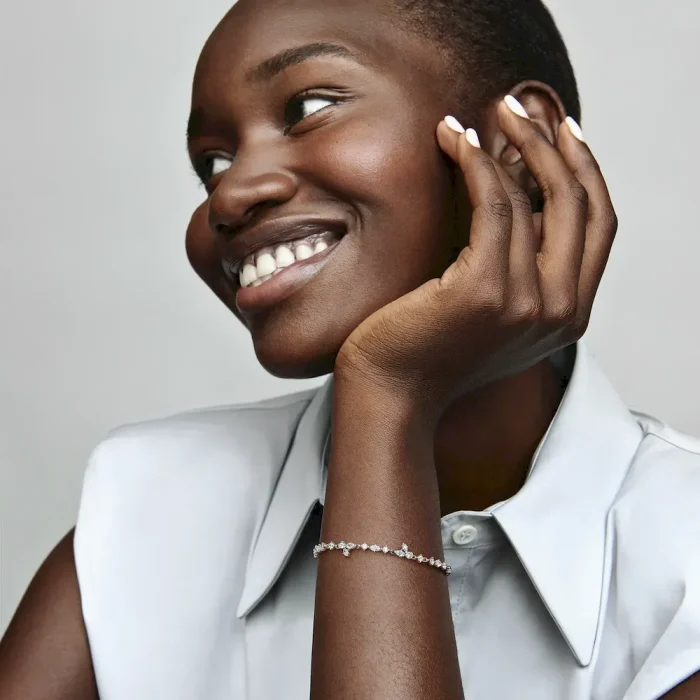 Sparkling Herbarium Cluster Chain Bracelet - Image 4