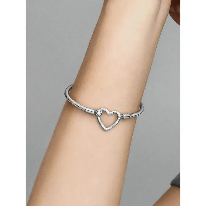 Pandora Moments Heart Closure Snake Chain Bracelet - Image 2