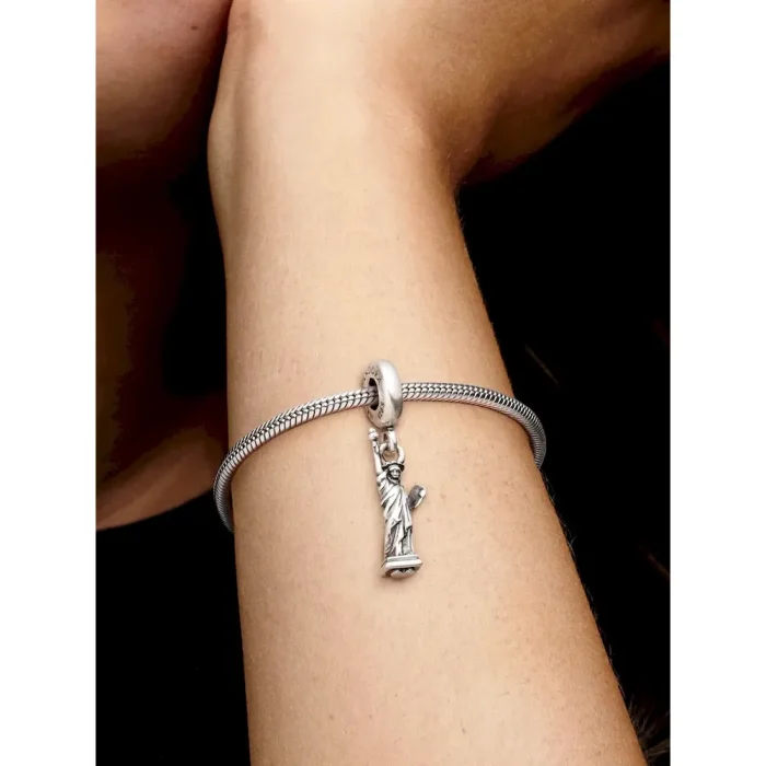 New York Statue of Liberty Dangle Charm - Image 2