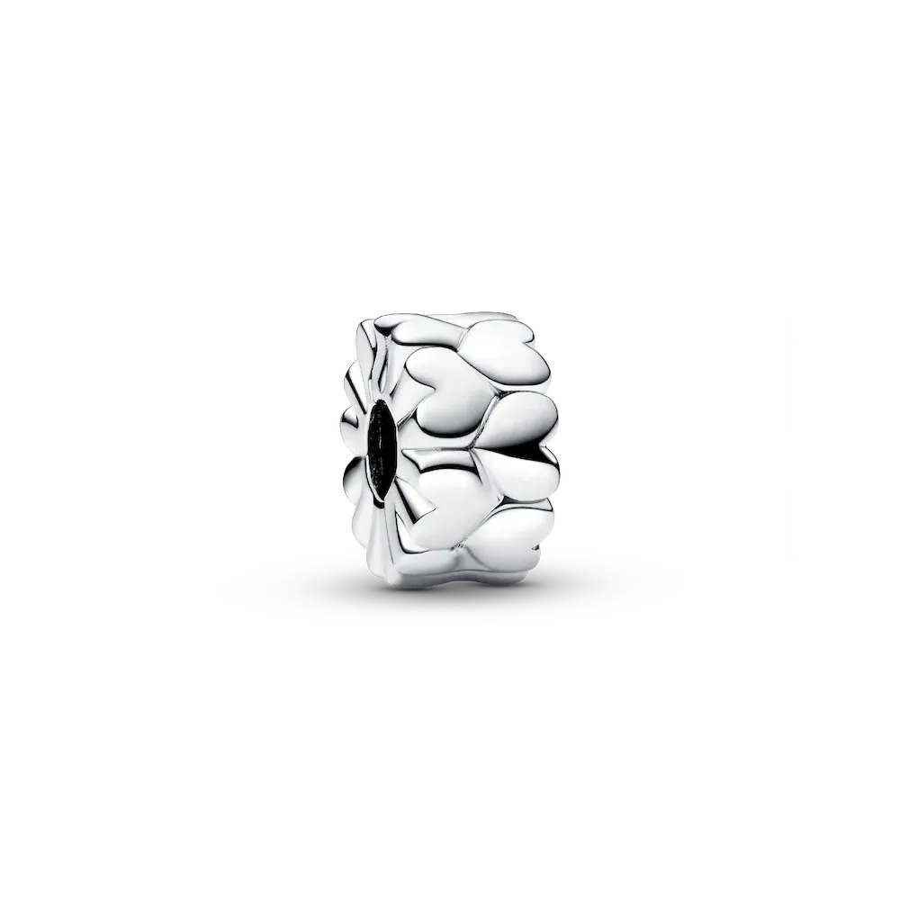 792828C00_RGB.webp Heart Pattern Clip Charm - Image 1