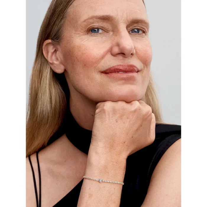 Sparkling Heart Tennis Bracelet - Image 3