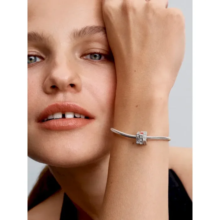 Moveable Toy Cube Charm - Image 4