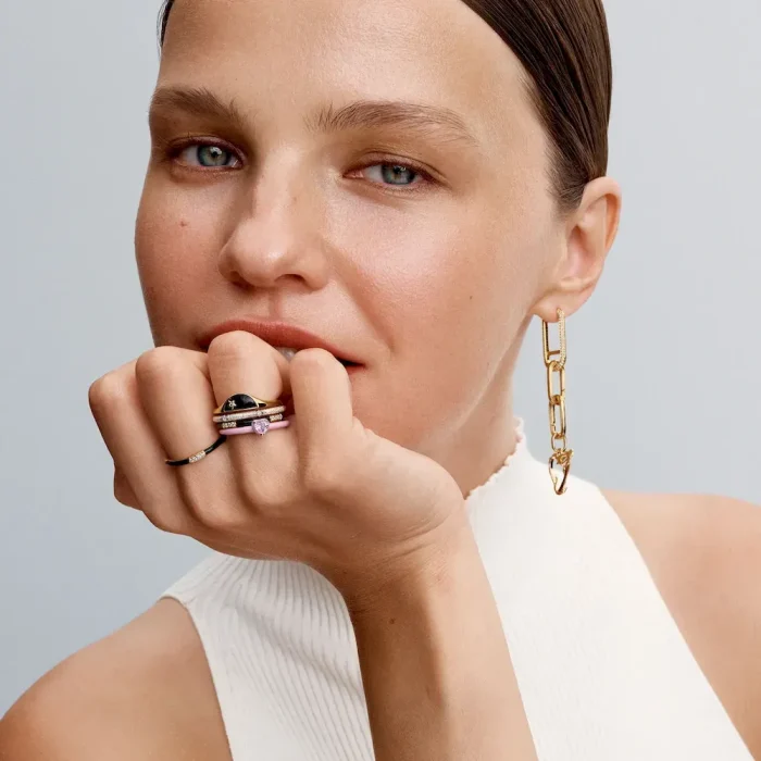 Black Enamel & Stones Ring - Image 4