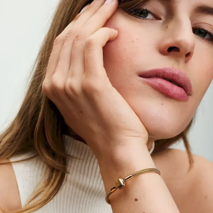 Barrel Clasp Snake Chain Bracelet - Image 3