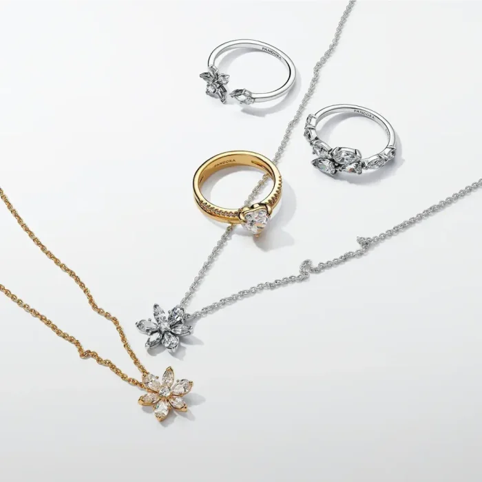 Sparkling Herbarium Cluster Open Ring - Image 7